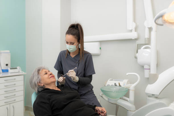 Best Knocked-Out Tooth (Avulsed Tooth) Treatment in Great Neck Gardens, NY
