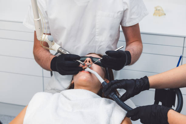 Best Weekend Emergency Dental Services in Great Neck Gardens, NY